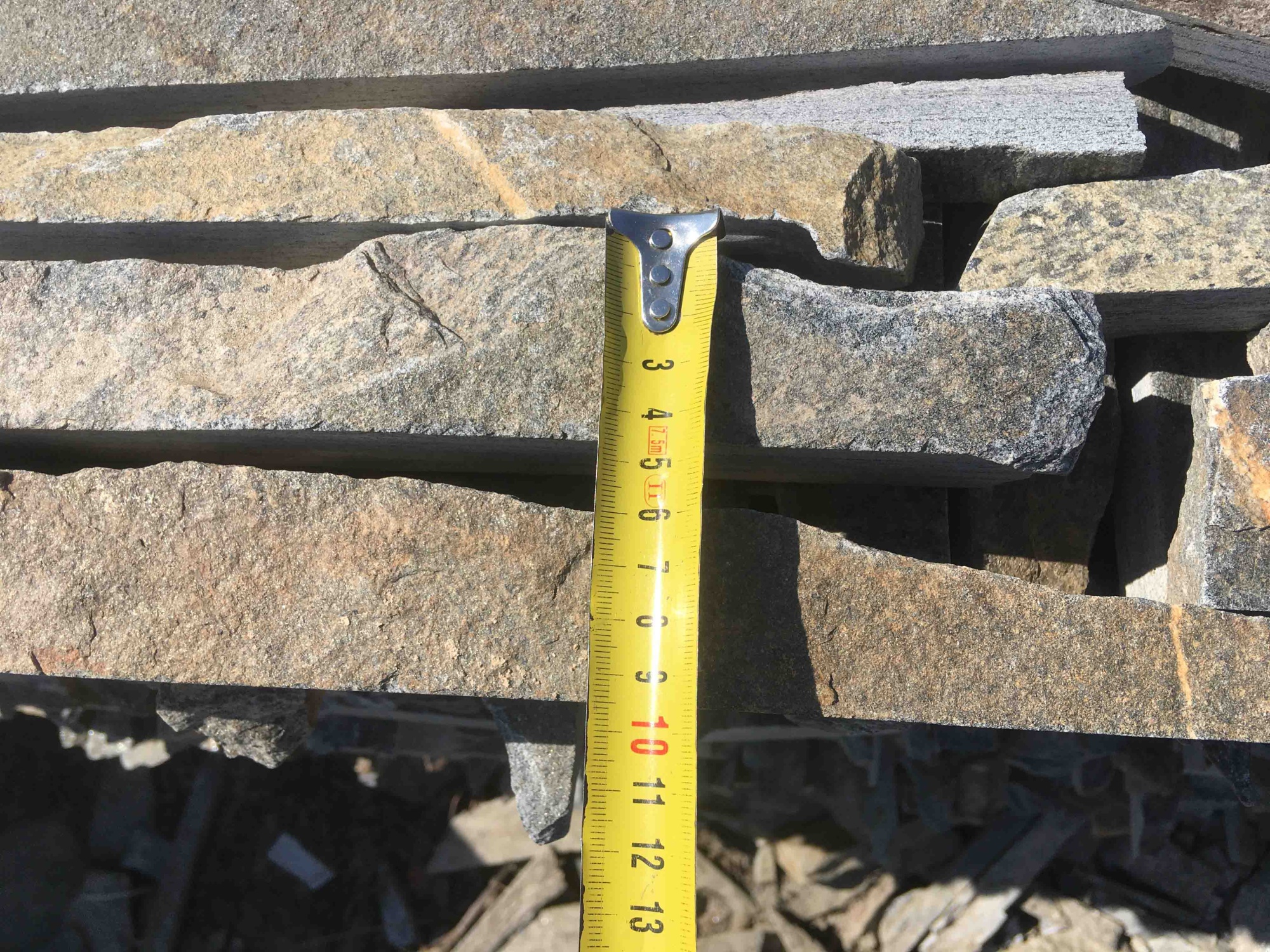 Горбушка златолит мультиколор для облицовки купить в Пермском крае