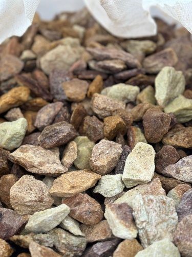 Златолит персиковый декоративная каменная крошка купить в Пермском крае