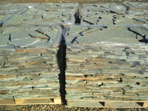 Плитняк златолит зелёный для цоколя, отмостки купить в Пермском крае