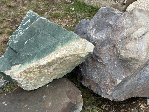 Камни для ландшафтного дизайна зелёные 10-60 килограмм купить в Пермском крае