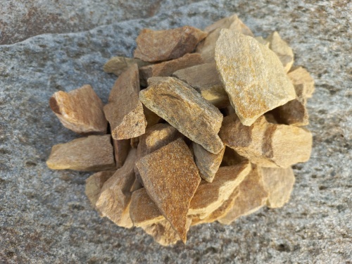 Златолит жёлтый декоративная каменная крошка купить в Пермском крае