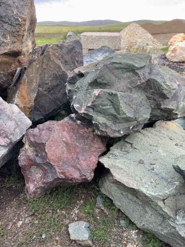 Камни для ландшафтного дизайна зелёные 10-60 килограмм купить в Пермском крае