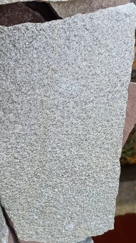 Плитняк златолит серебристый для фасада купить в Пермском крае